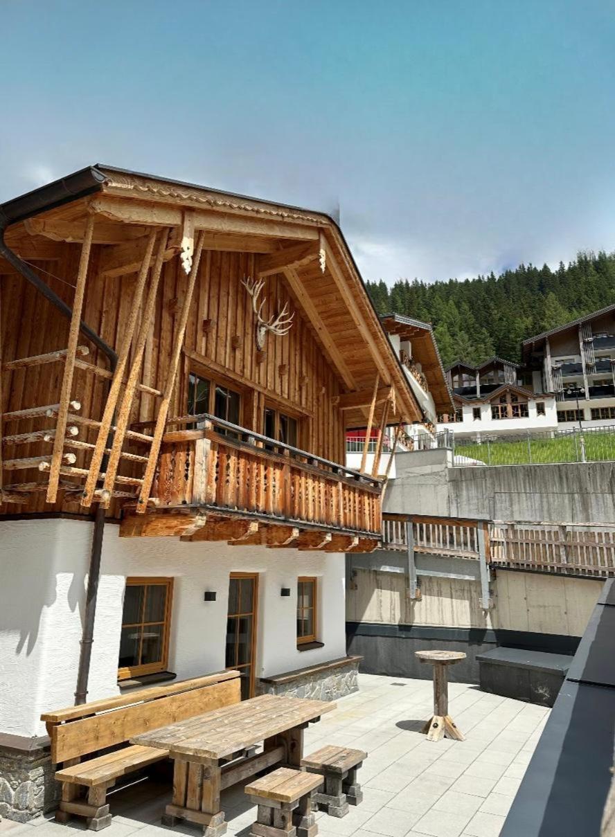 Firstpeak Chalets Zauchensee Exterior photo